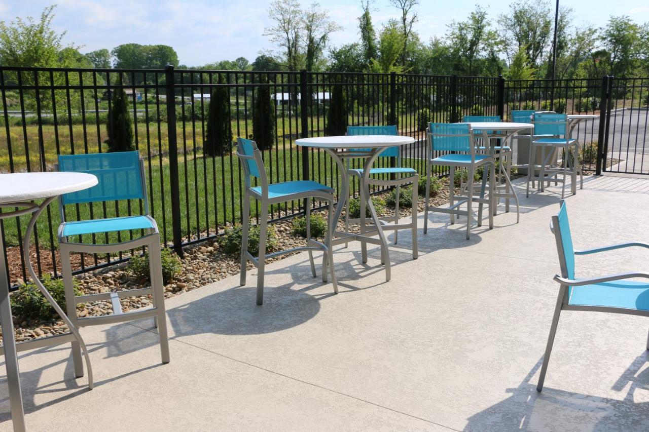 Holiday Inn Express & Suites - Hendersonville Se - Flat Rock By Ihg Екстериор снимка
